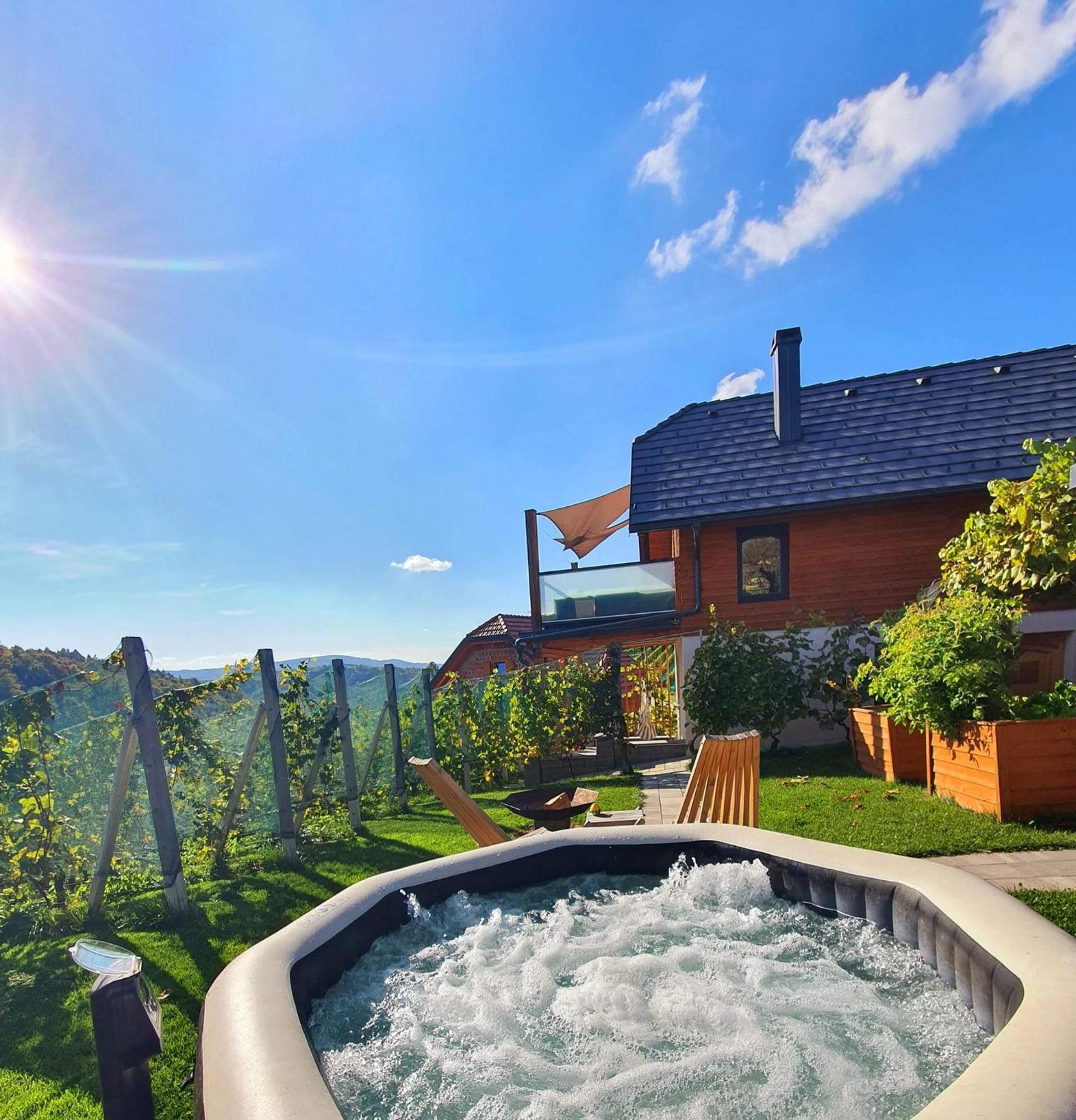 Vineyard Cottage Matej Trebnje Exterior photo